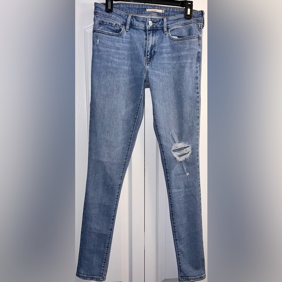 711 Light Wash Skinny Jeans - Picture 5 of 8